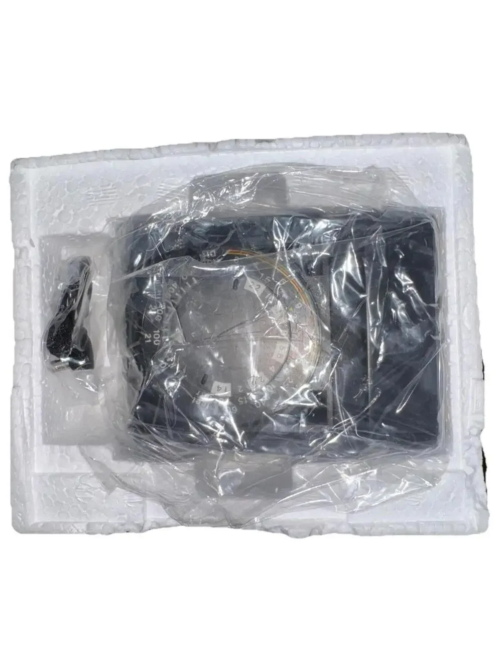Albinar 100AT Thyristor Automatic Flash w/ Bounce Device GN30ASA 100 Never Used